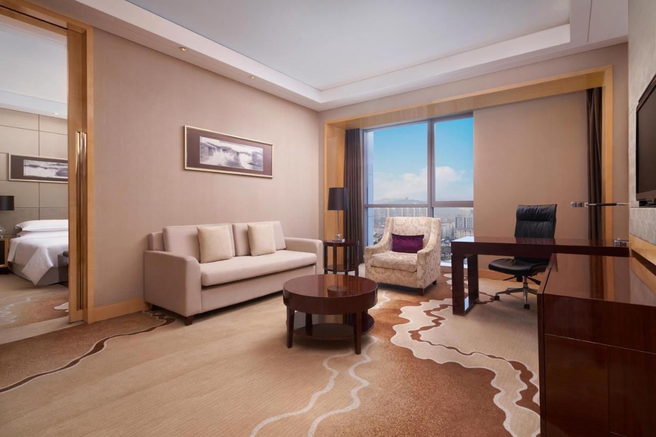 Sheraton Zhenjiang Hotel Exterior foto
